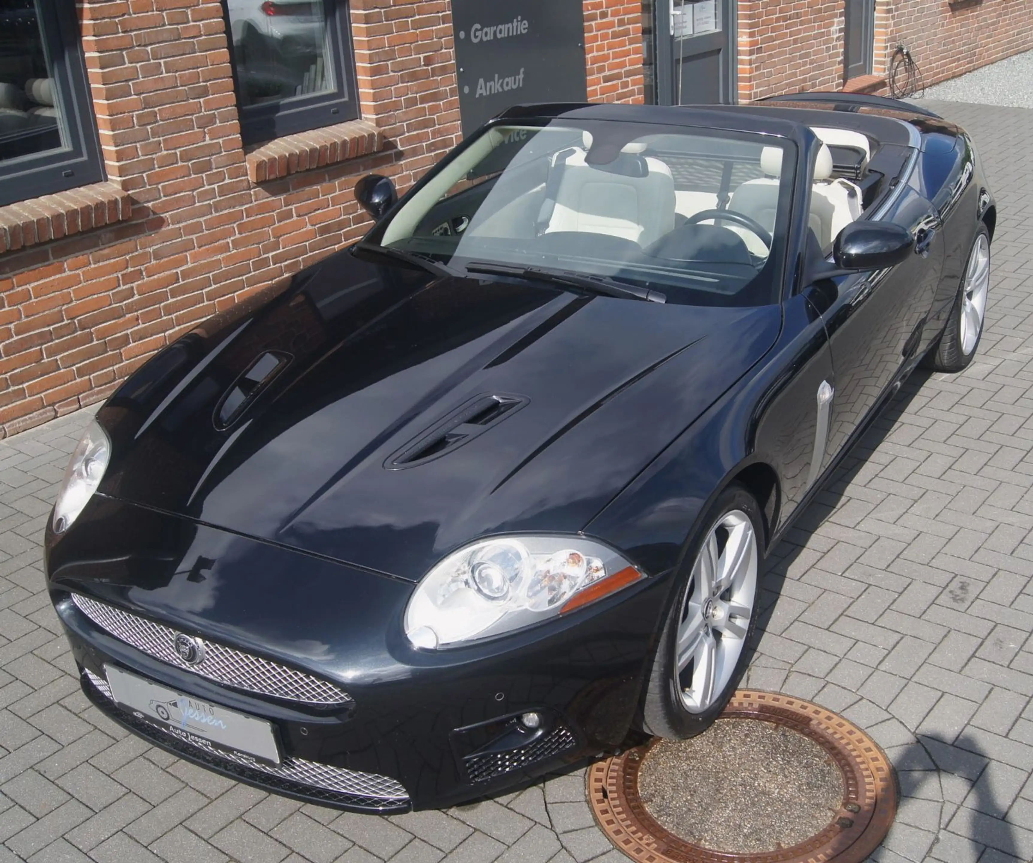 Jaguar XK R 4.2 V8 Cabrio Aut. Navi/Leder/Temp/Shz/PDC — photo 7
