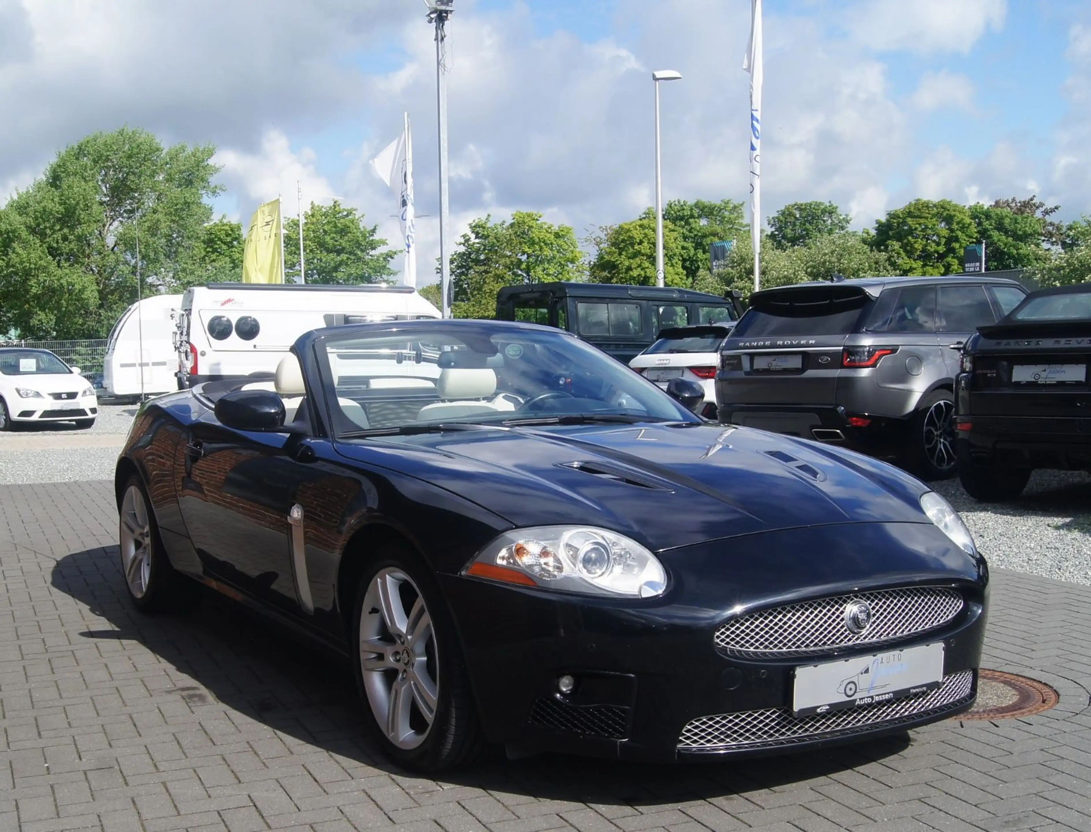 Jaguar XK R 4.2 V8 Cabrio Aut. Navi/Leder/Temp/Shz/PDC — photo 11