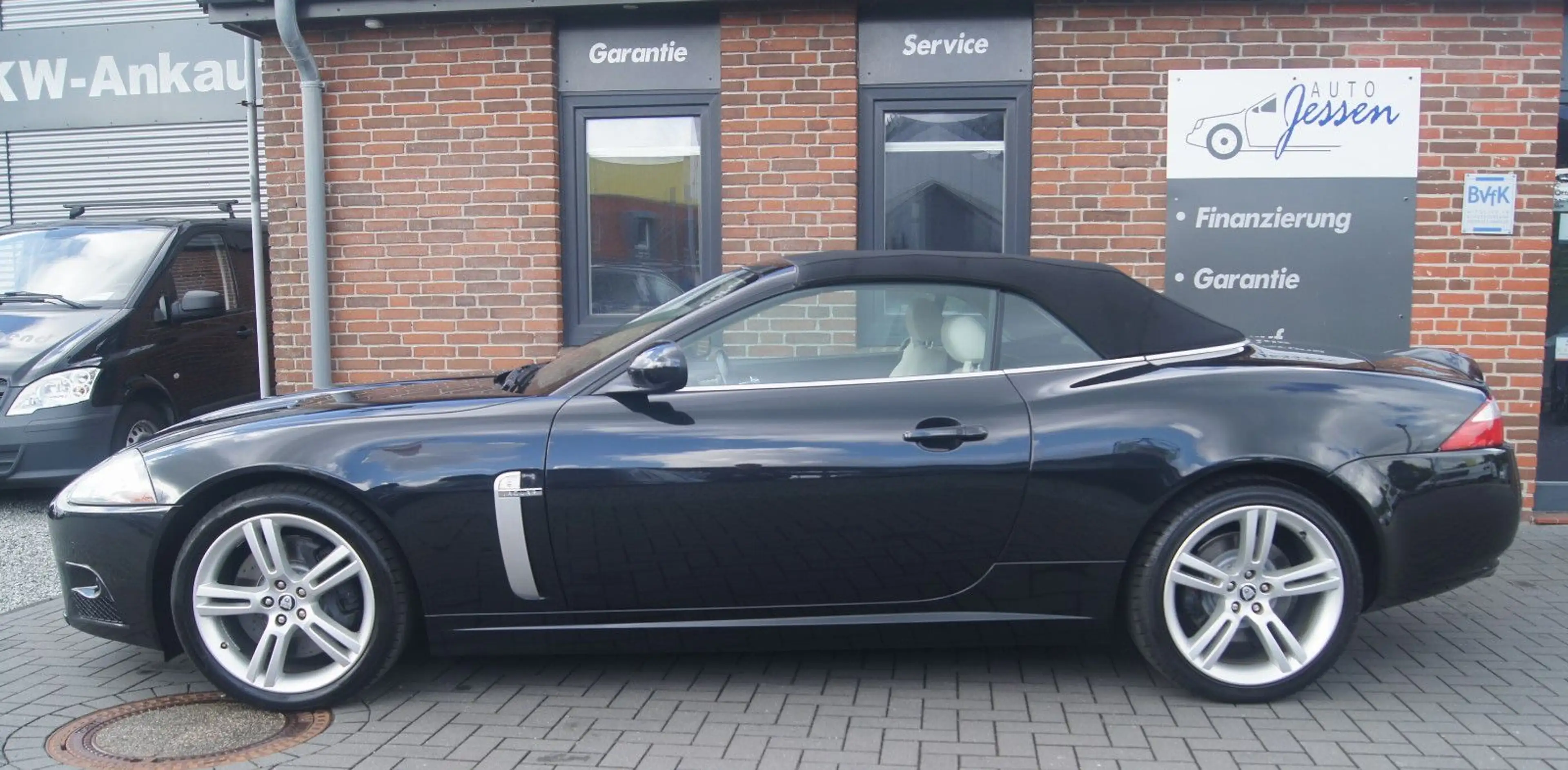 Jaguar XK R 4.2 V8 Cabrio Aut. Navi/Leder/Temp/Shz/PDC — photo 4