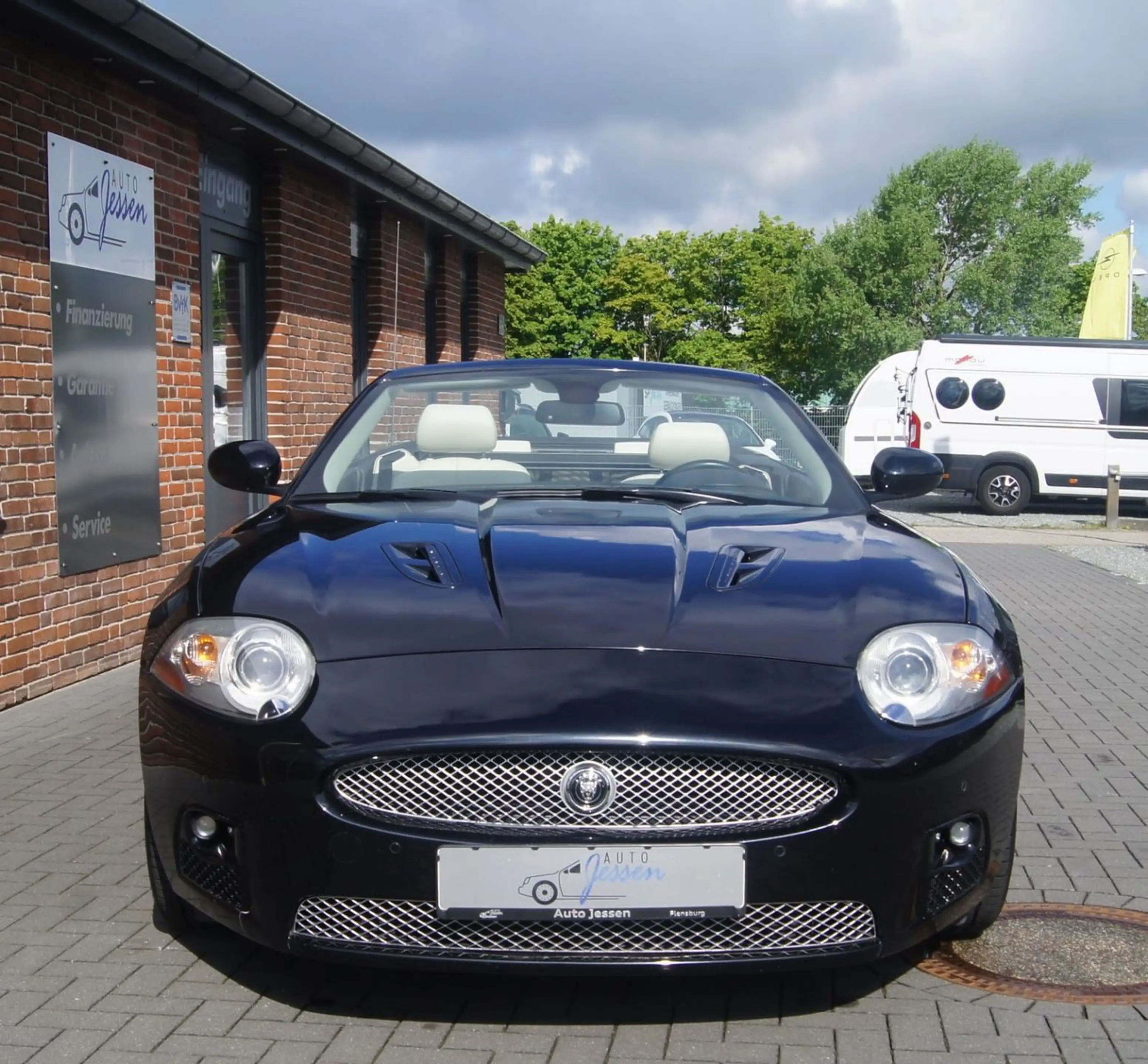 Jaguar XK R 4.2 V8 Cabrio Aut. Navi/Leder/Temp/Shz/PDC — photo 9