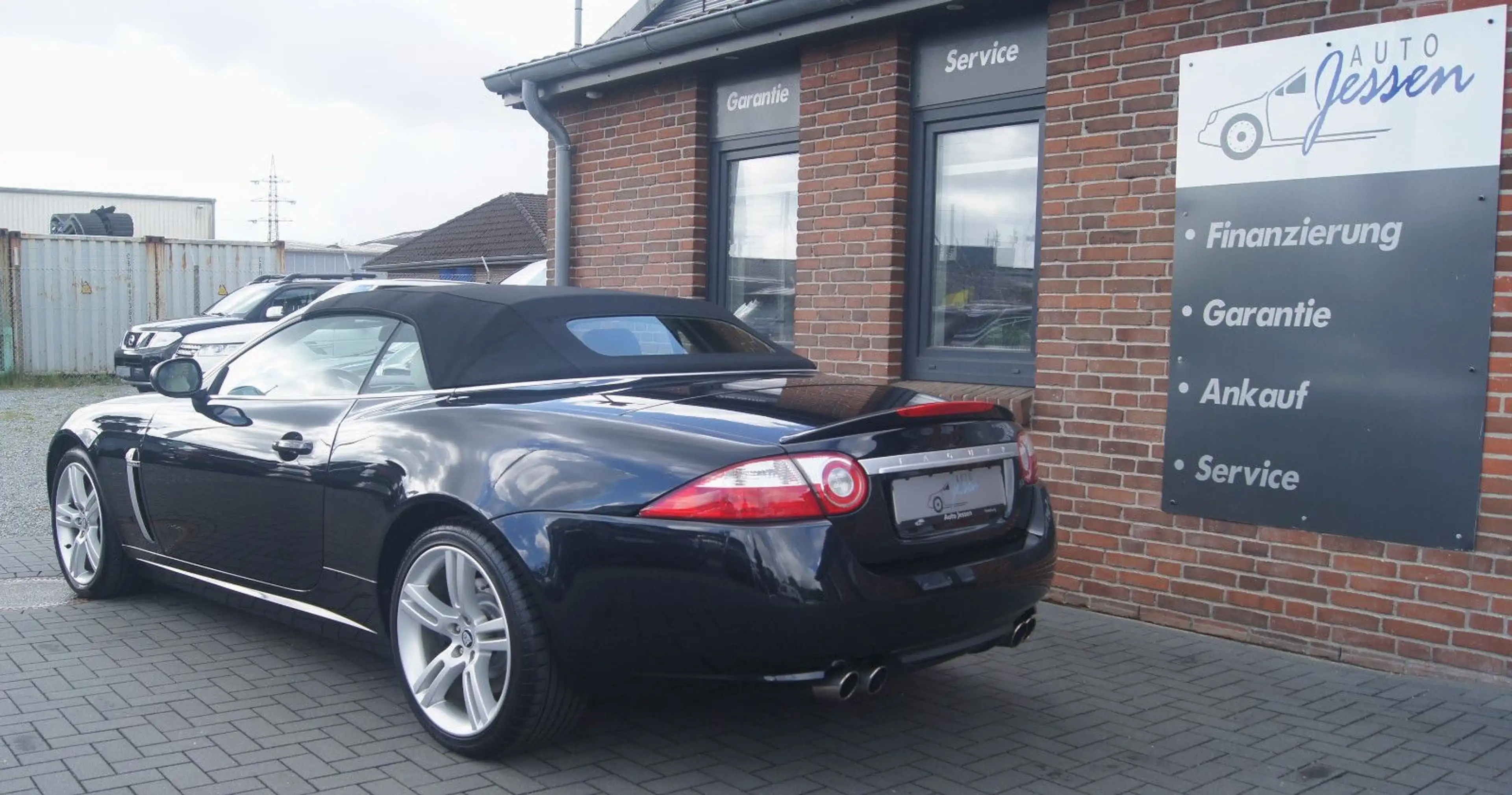 Jaguar XK R 4.2 V8 Cabrio Aut. Navi/Leder/Temp/Shz/PDC — photo 6