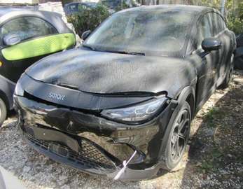 Pro+ 5 Porte 66 KWH      VETTURA INCIDENTATA