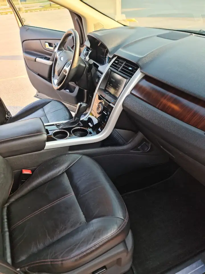 Ford Edge снимка Ford Edge