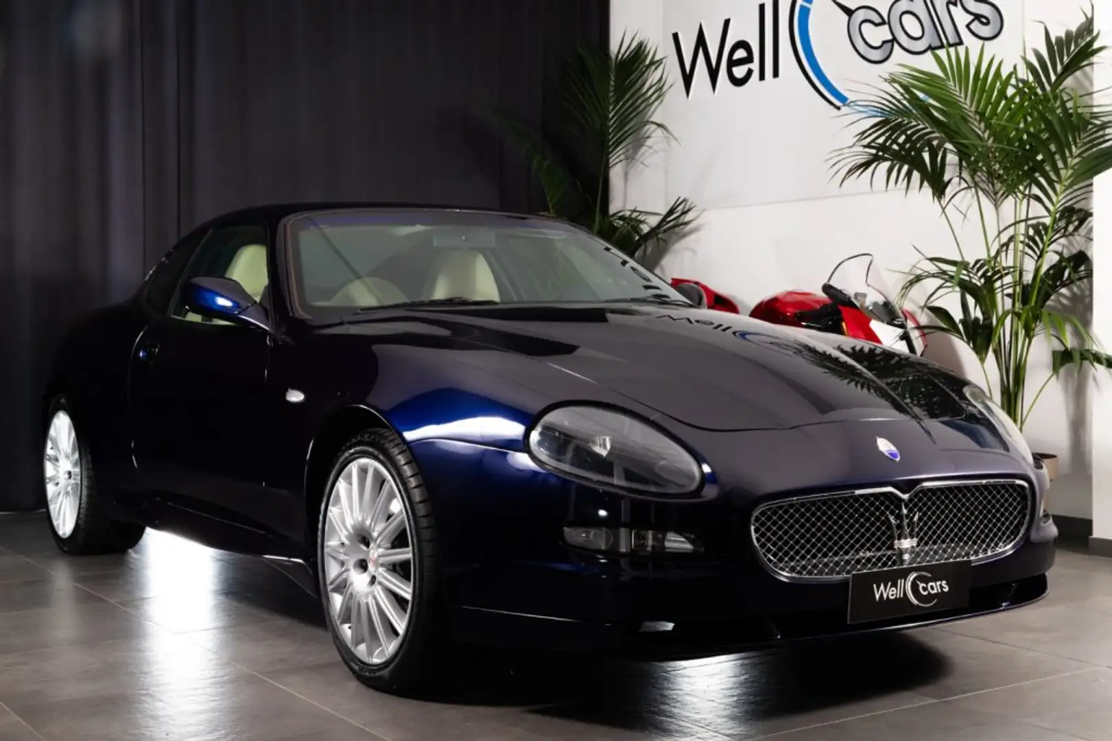 Maserati Coupe 4.2 V8 32V Cambiocorsa Blau - 1