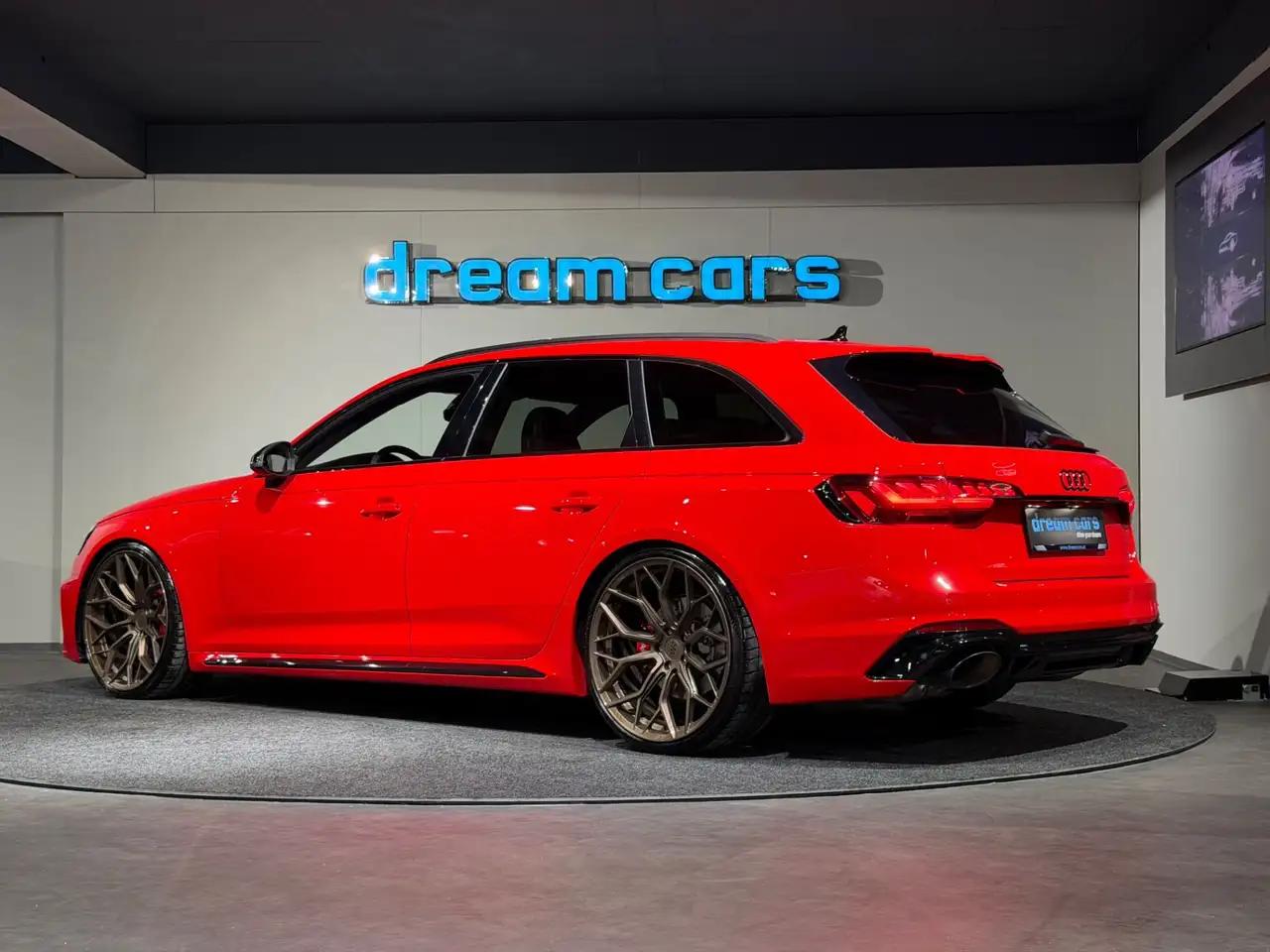 Audi RS4 Avant TFSI Tiptronic / MATRIX / BANG OLUFSEN / Au Bild 3