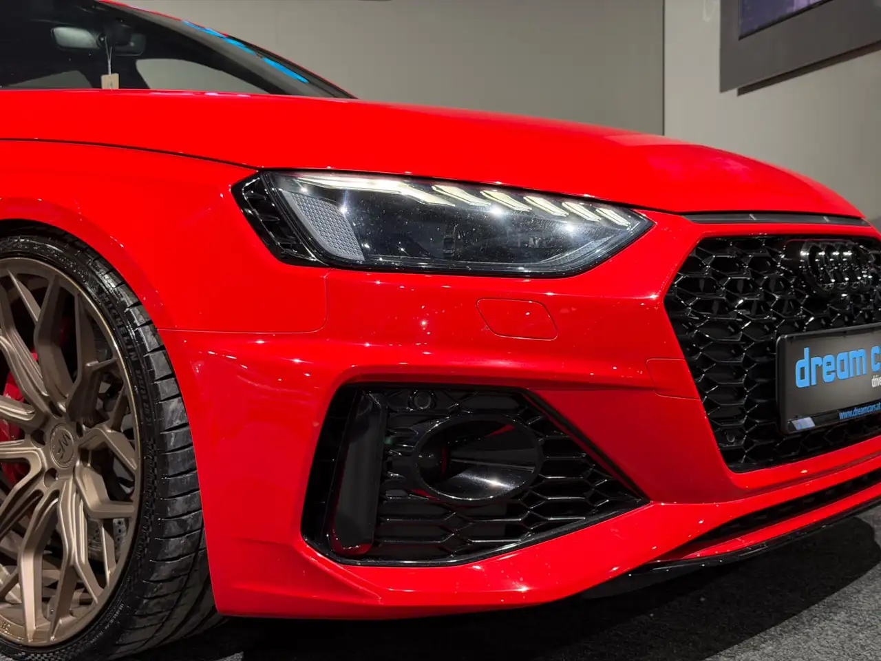 Audi RS4 Avant TFSI Tiptronic / MATRIX / BANG OLUFSEN / Au Bild 16