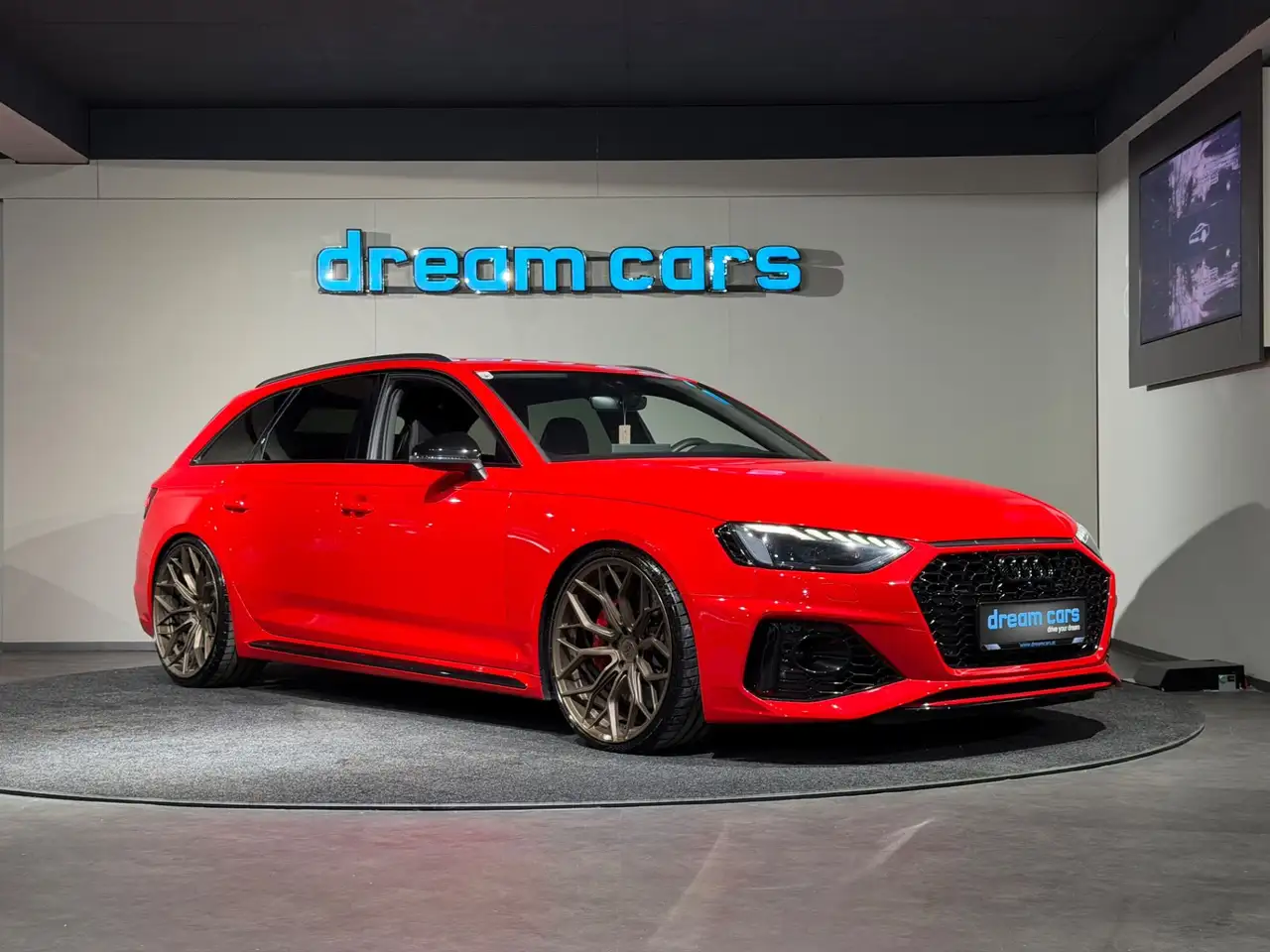 Audi RS4 Avant TFSI Tiptronic / MATRIX / BANG OLUFSEN / Au Bild 4