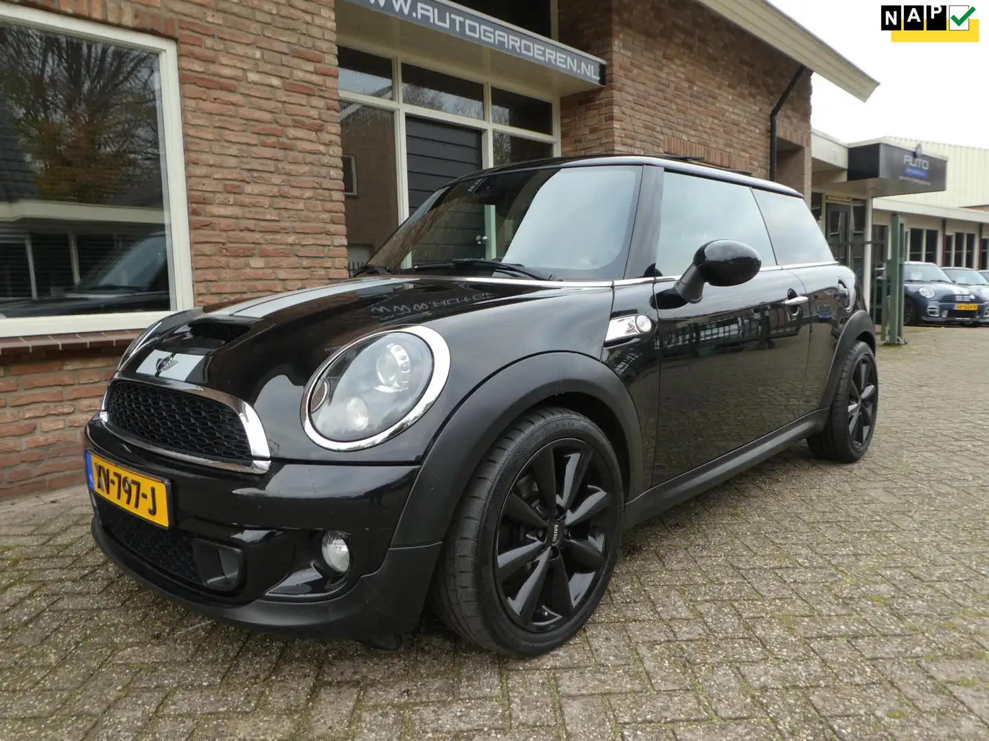 MINI Cooper SD Mini 2.0 Westminster Leder / Navi / Panoramadak Siyah - 1