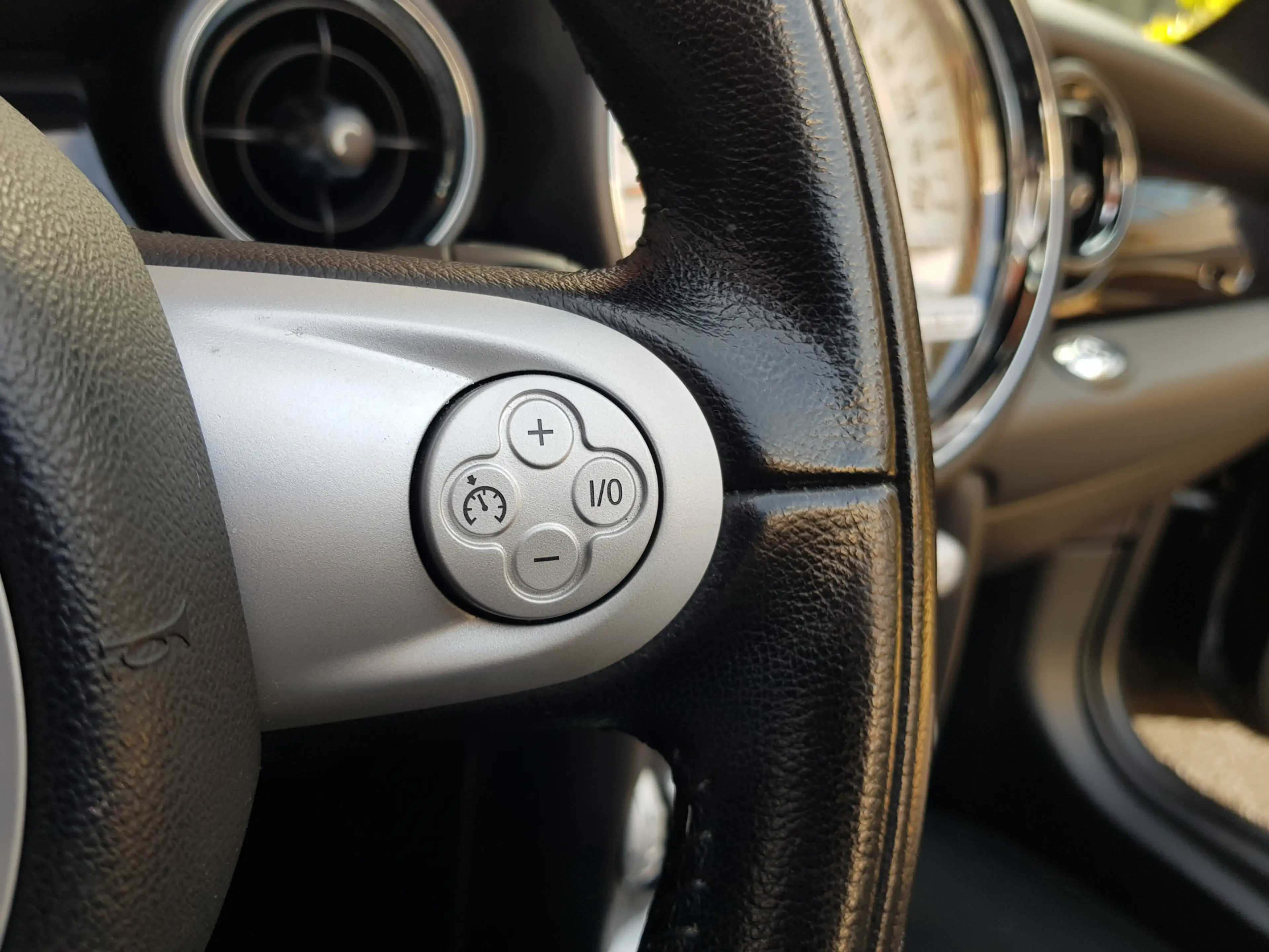 MINI Cooper Cabrio 154.758Km Leder Ecc Xenon Cruise — photo 27