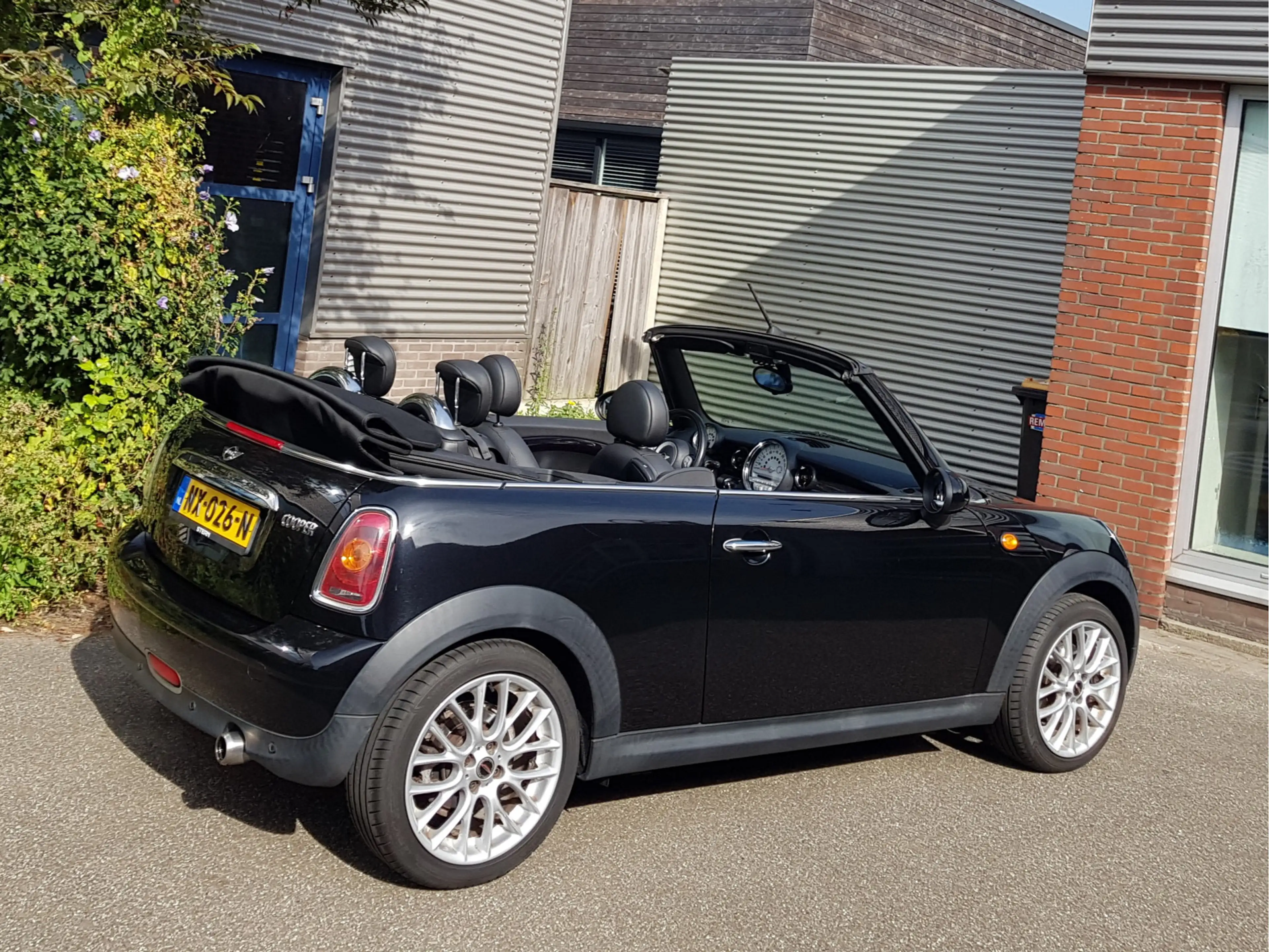MINI Cooper Cabrio 154.758Km Leder Ecc Xenon Cruise — photo 6