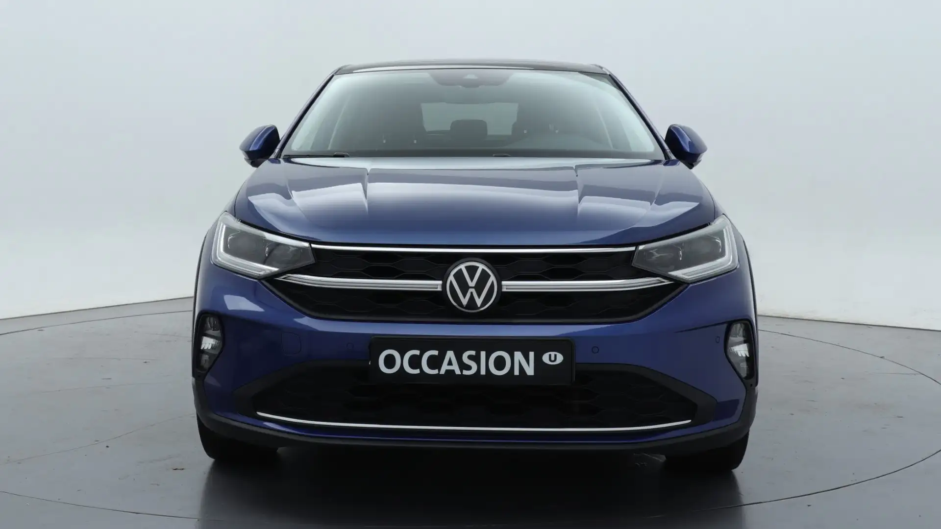 Volkswagen Taigo 1.0 TSI 110pk DSG Style Panoramadak Navigatie Blauw - 2