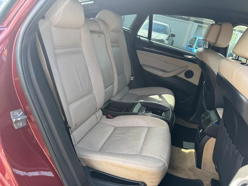 BMW X6 xDrive 40d — photo 7