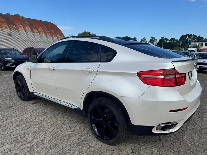 BMW X6 xDrive 40d — photo 4