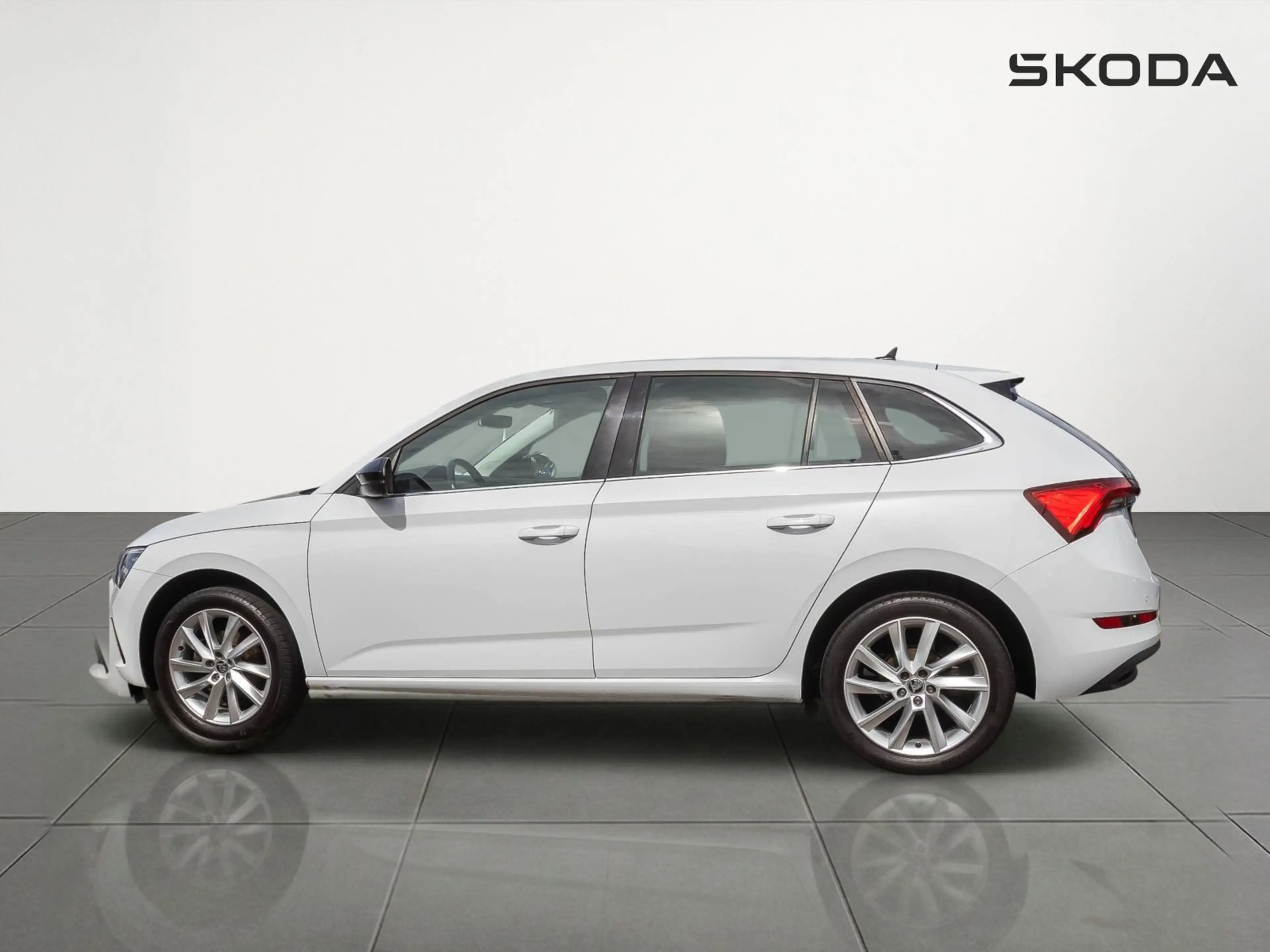 Skoda Scala Ambition 1.0TSI LED EPH KESSY CarPlay — photo 4