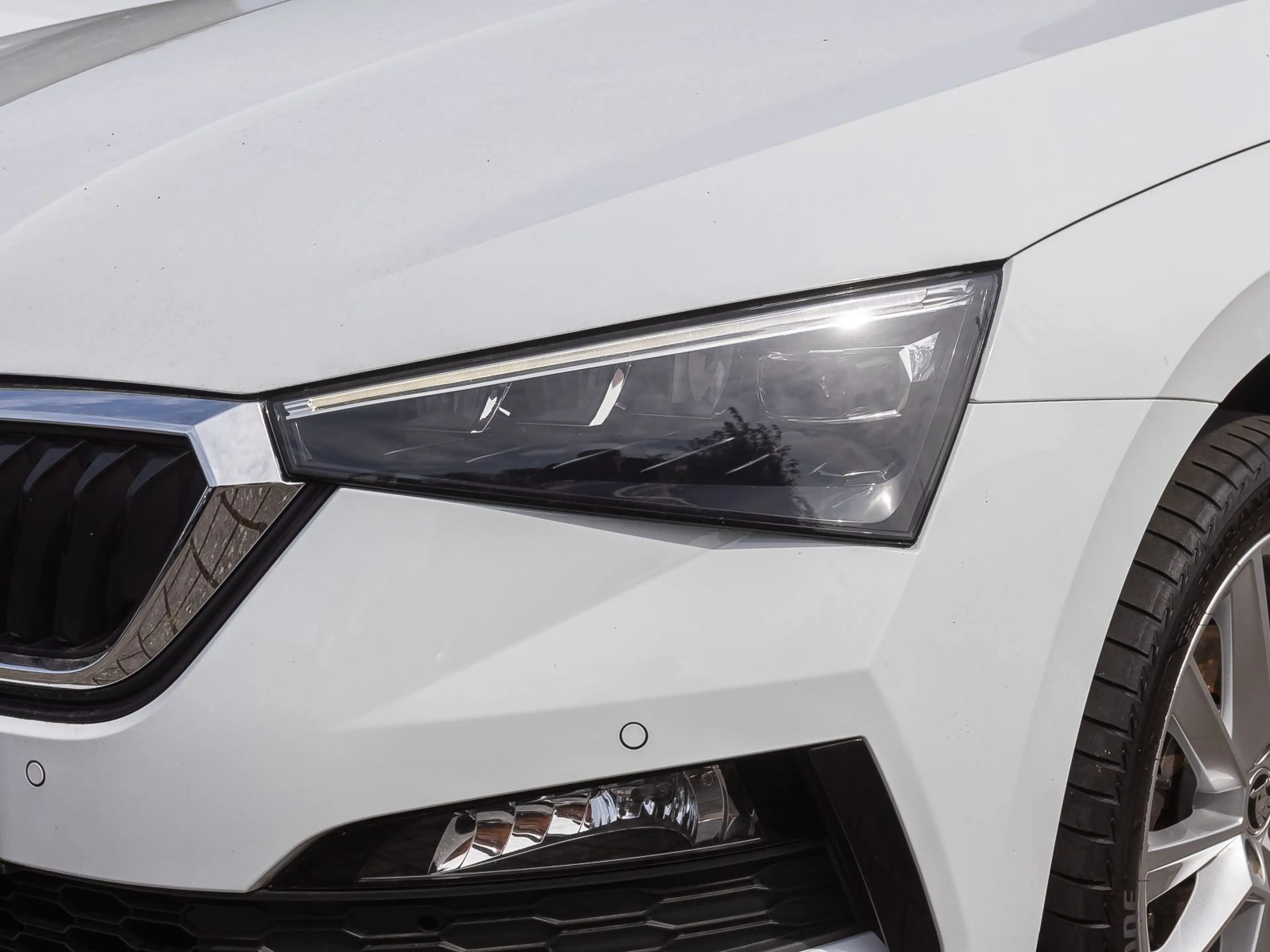Skoda Scala Ambition 1.0TSI LED EPH KESSY CarPlay — photo 9