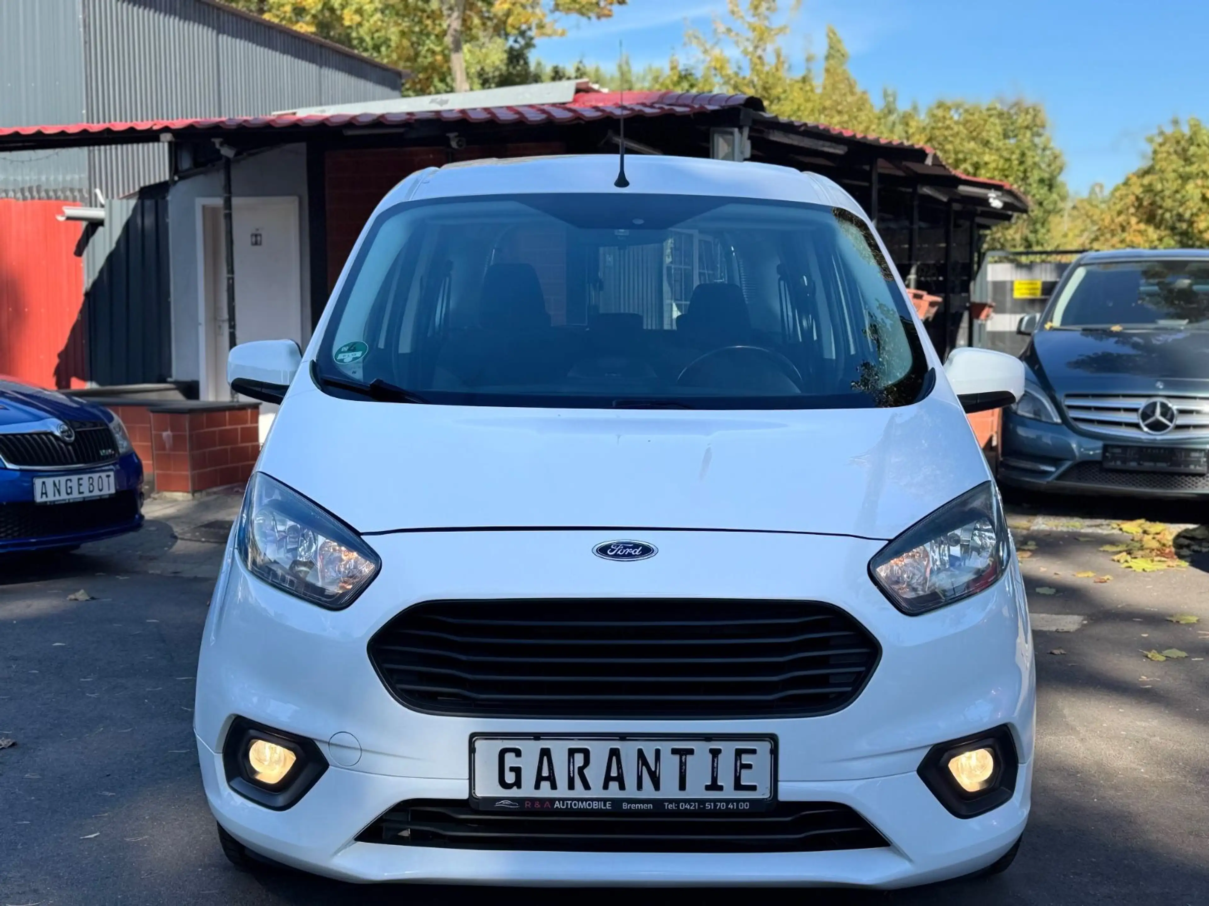 Ford Tourneo Courier Trend, Zahnriemen & Tüv Neu — photo 2