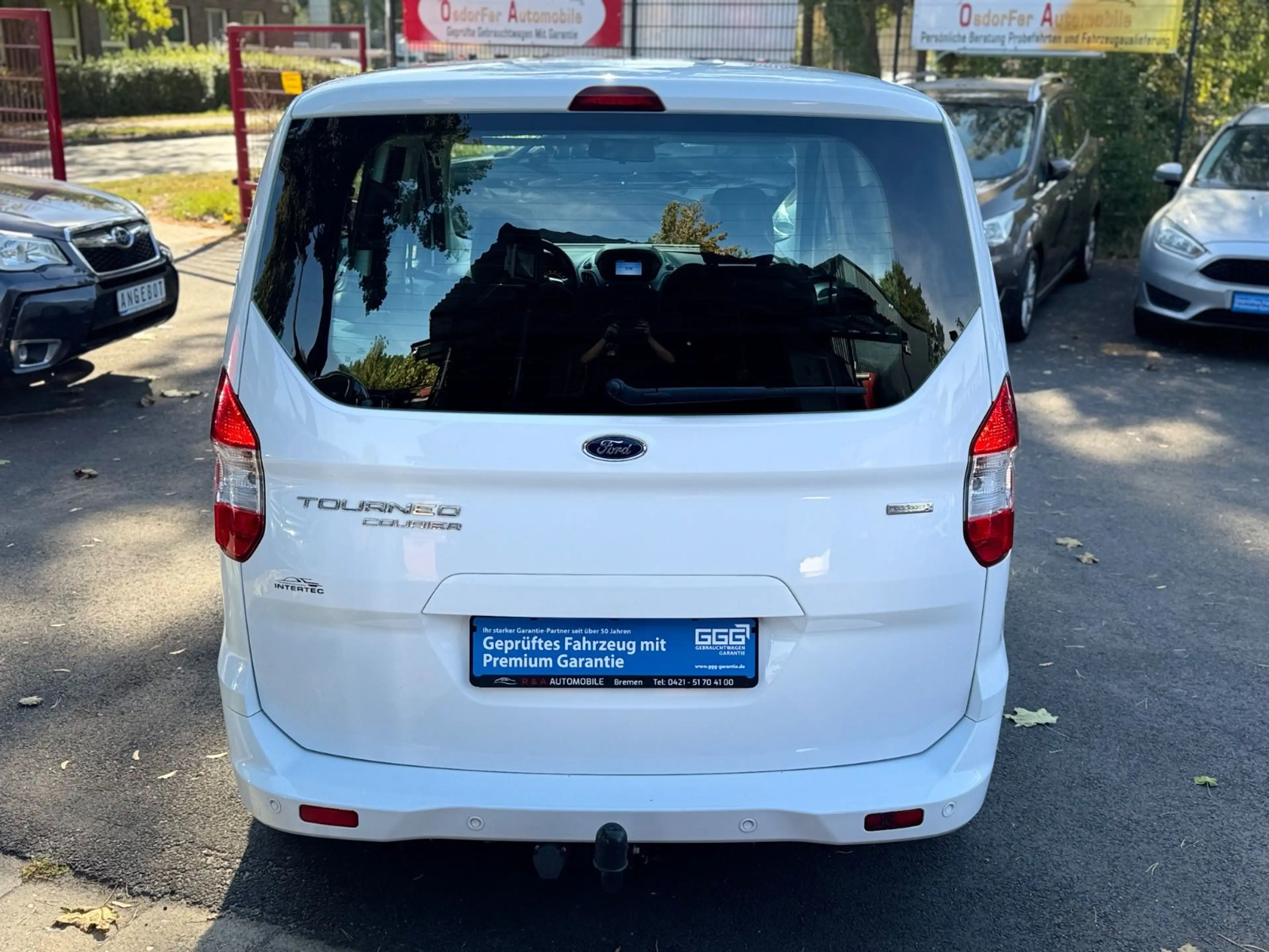 Ford Tourneo Courier Trend, Zahnriemen & Tüv Neu — photo 8