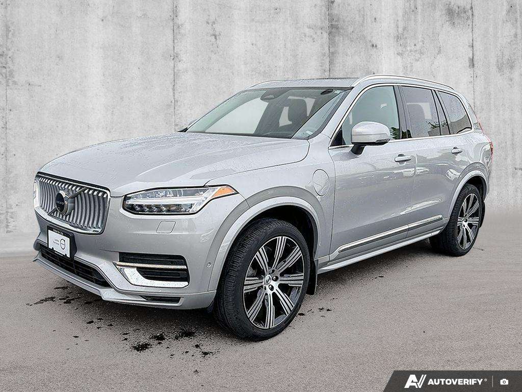 2025 Volvo XC90 T8 AWD Ultra Bright Theme 7-Seater