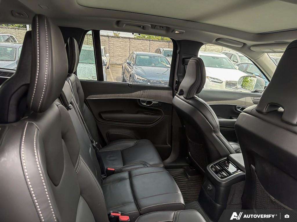 2025 Volvo XC90 T8 AWD Ultra Bright Theme 7-Seater thumb 22