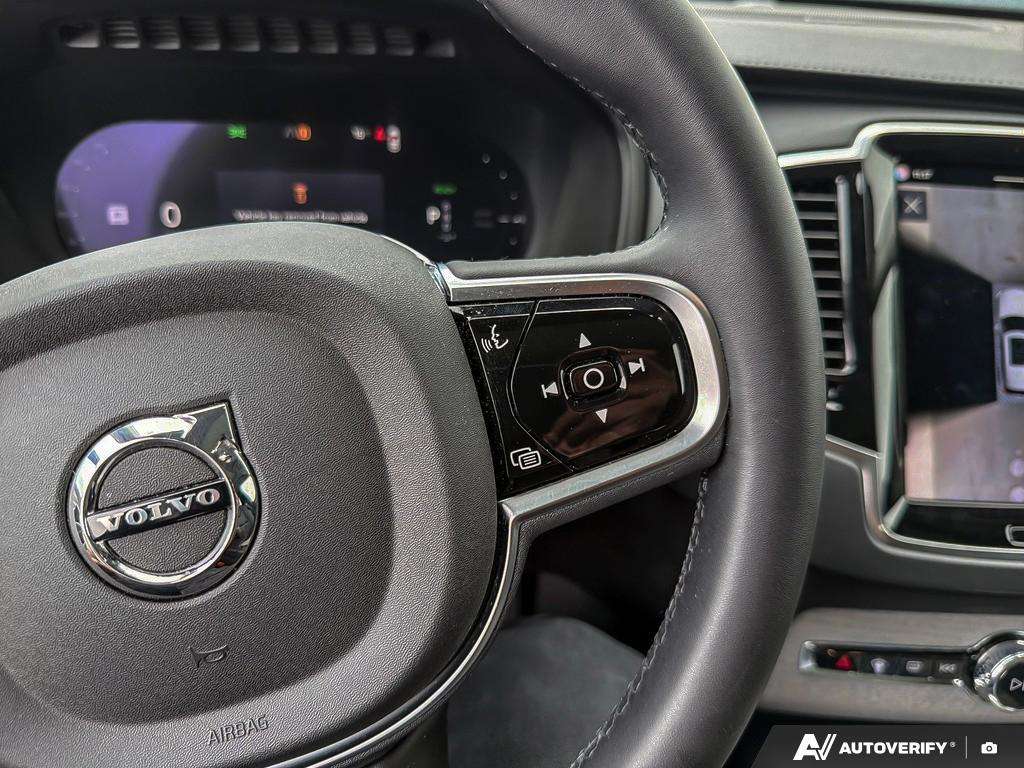 2025 Volvo XC90 T8 AWD Ultra Bright Theme 7-Seater thumb 15