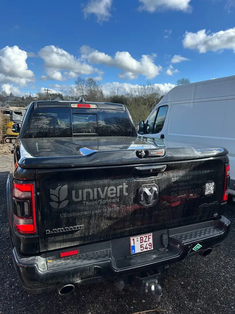 RAM 1500 LARAMIE  LPG/ESS. Negro - 2