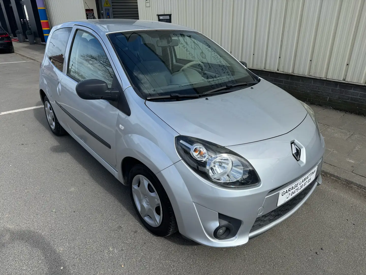 Renault Twingo 1.2i AUTOMATIQUE - 2