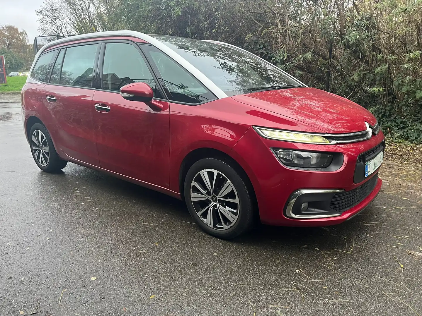 Citroen Grand C4 Picasso Grand C4 Picasso 1.6 BlueHDi Business GPS 7 places Rood - 1