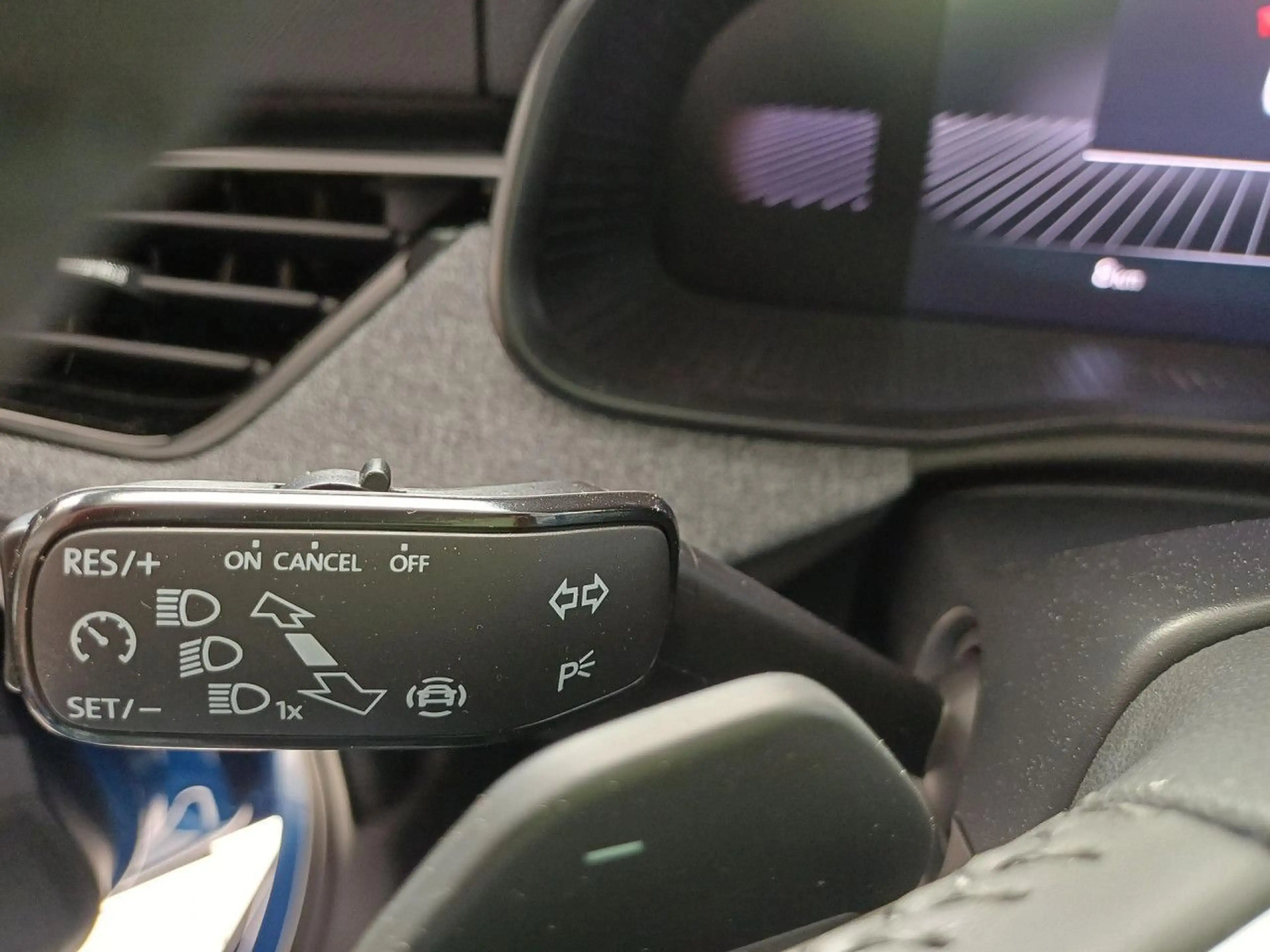 Skoda Kamiq Selection Klima Sitzhzg AHK Bluetooth LED — photo 10