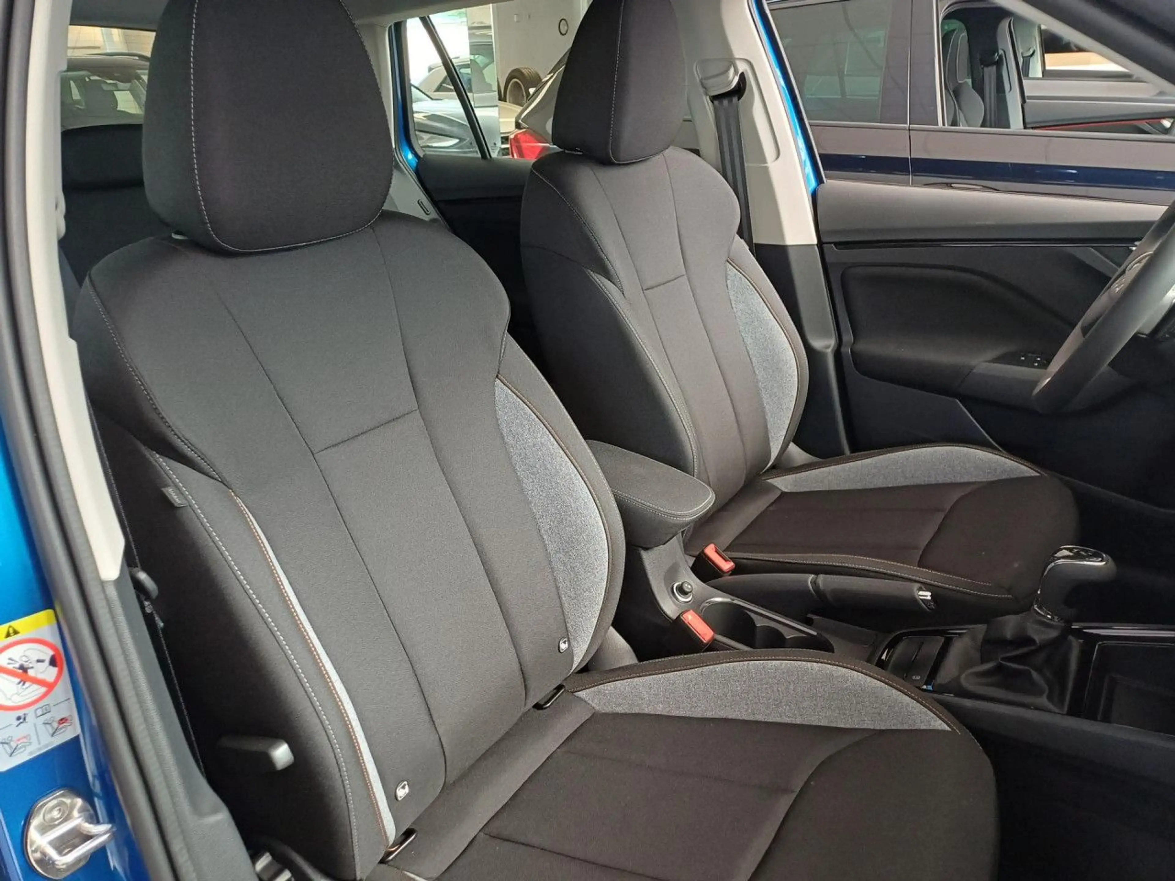 Skoda Kamiq Selection Klima Sitzhzg AHK Bluetooth LED — photo 11