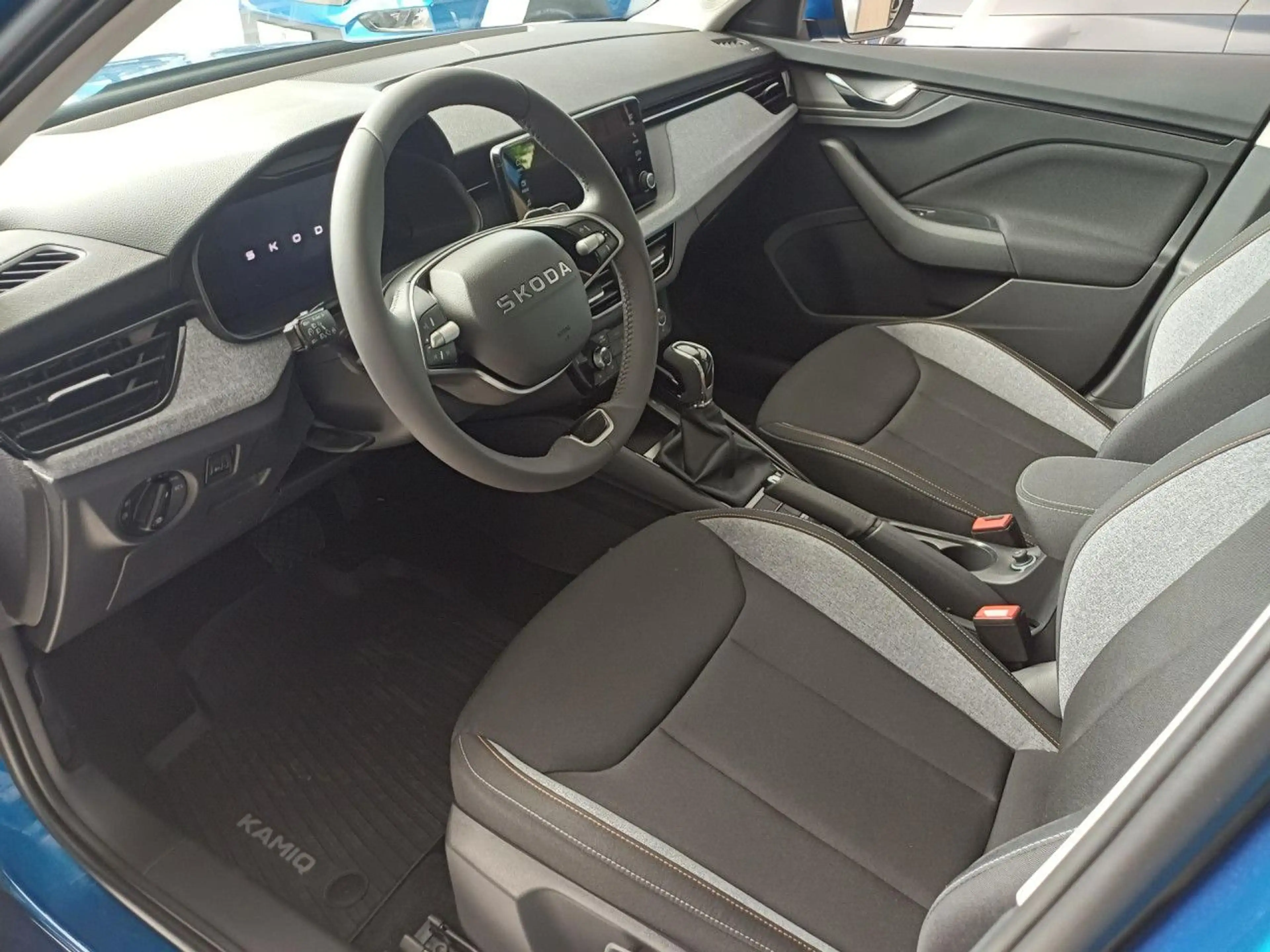 Skoda Kamiq Selection Klima Sitzhzg AHK Bluetooth LED — photo 8
