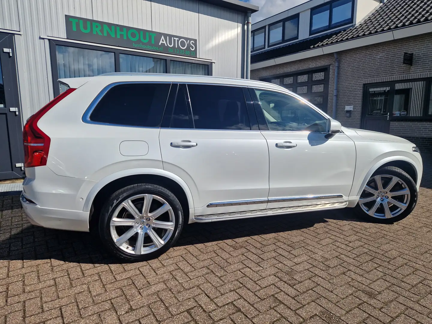 Volvo XC90 2.0 T8 Twin Engine AWD Inscription Luchtvering | L Wit - 2