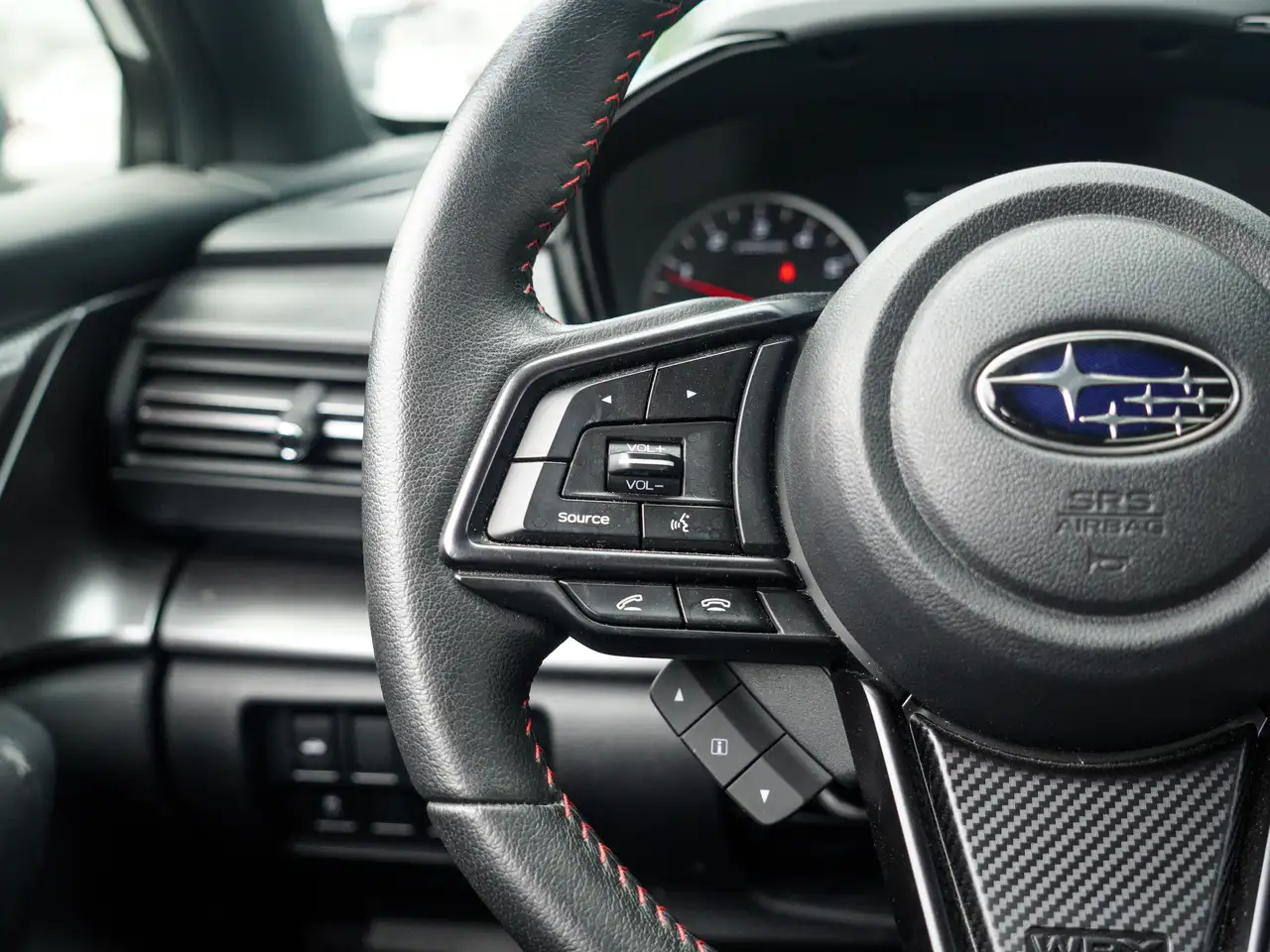 Subaru WRX снимка Subaru WRX