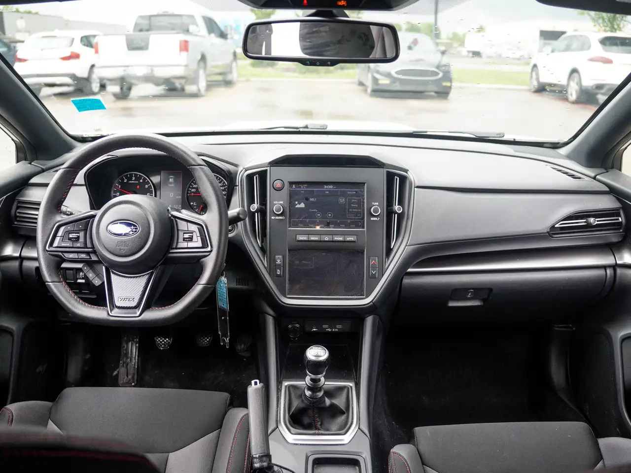 Subaru WRX снимка Subaru WRX