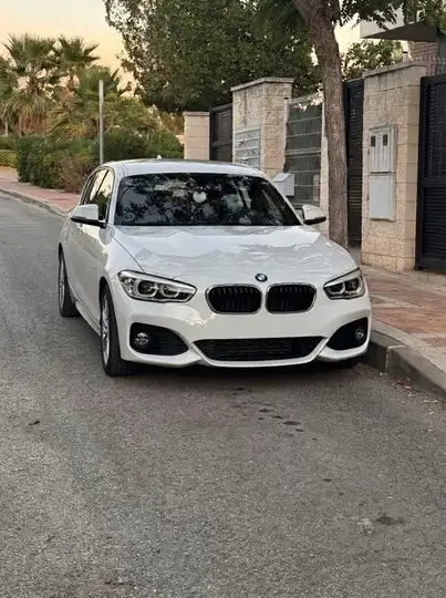 BMW Serie 1 2018, foto 4