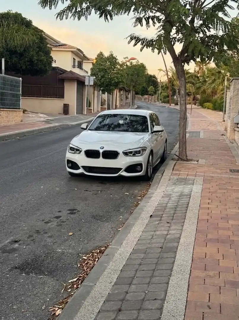 BMW 116 116dA Essential Plus M-Sport Edition - 2