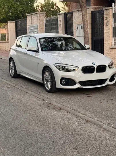 BMW Serie 1 2018, foto 3