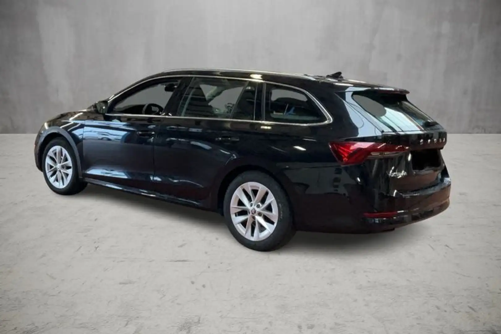 Skoda Octavia Combi 1.5 TSI Style DSG*AHK*NAVI*SHZ*KAMER Noir - 2