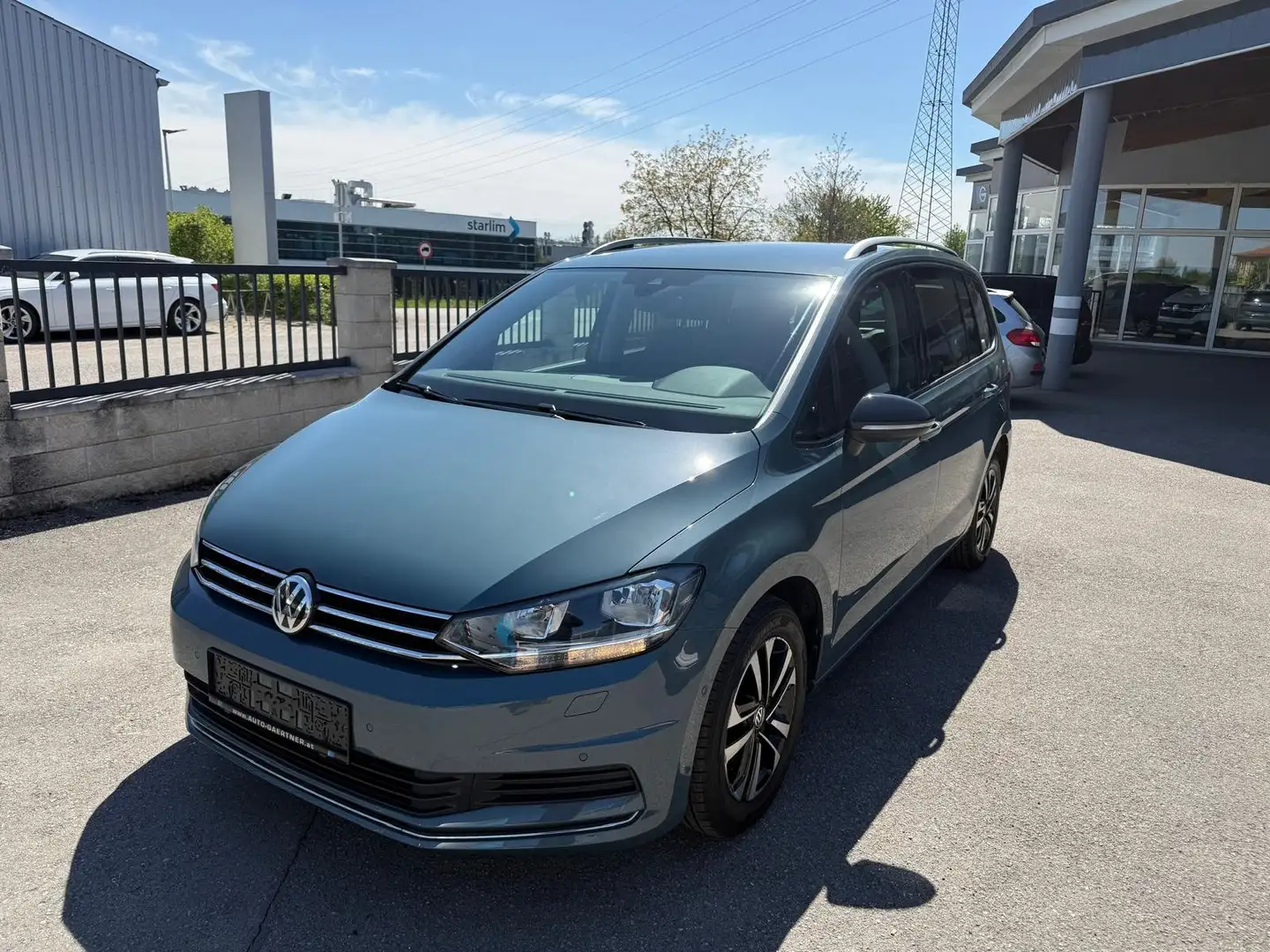 Volkswagen Touran IQ.DRIVE/7Sitzer/ACC/NAVI/AHK/PDC/RFK - 1