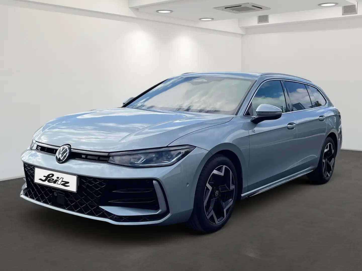 Volkswagen Passat Variant 2.0 TDI 4-Motion DSG R-Line *AHK*HEAD-UP*STANDH* Argent - 2