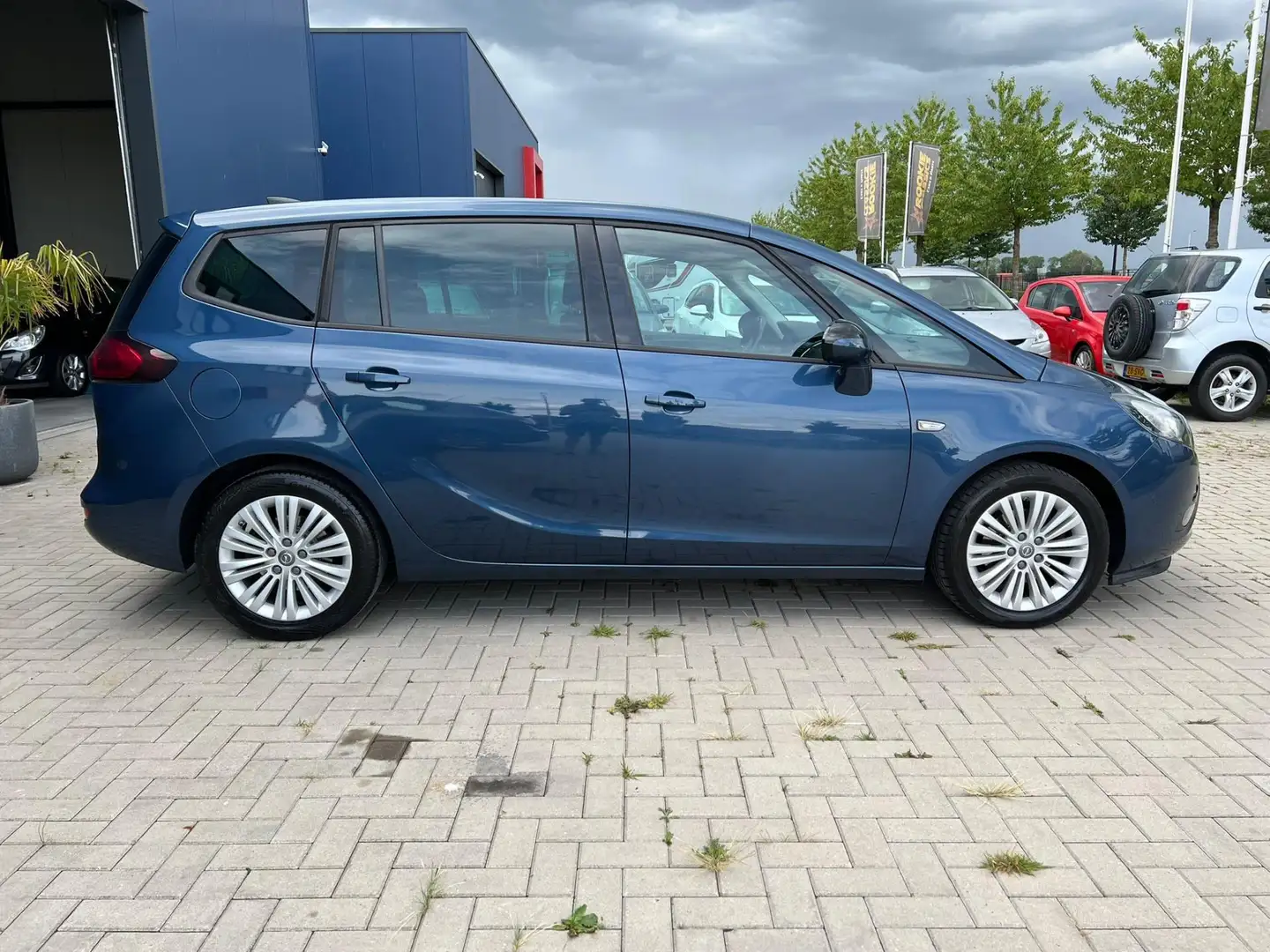 Opel Zafira Tourer 1.4 Edition 7P / CAMERA / CRUISE / NAVI / TREKHAAK Blauw - 2