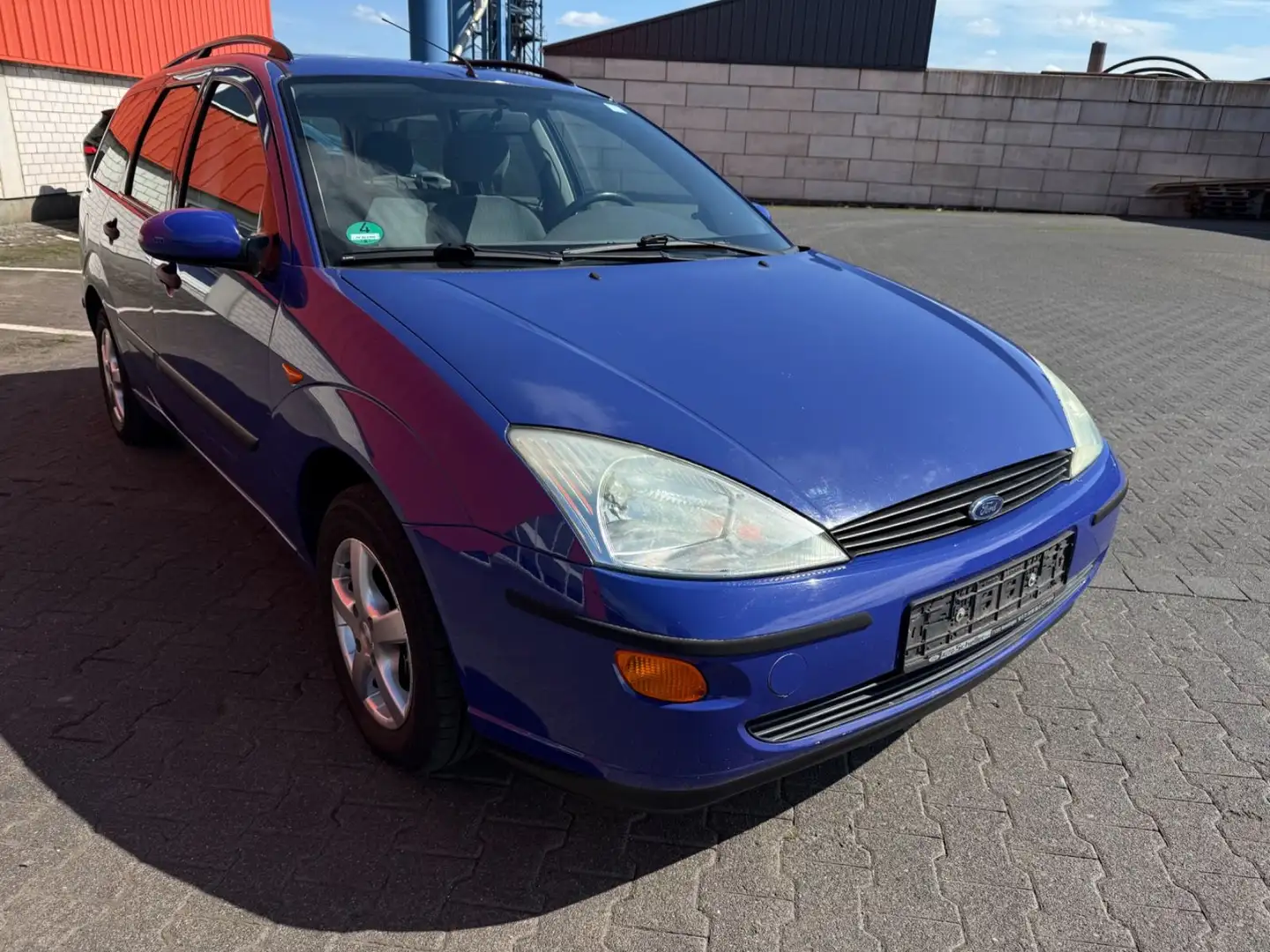 Ford Focus 1.6 Futura 2 Hand Guter Zustand Kék - 1