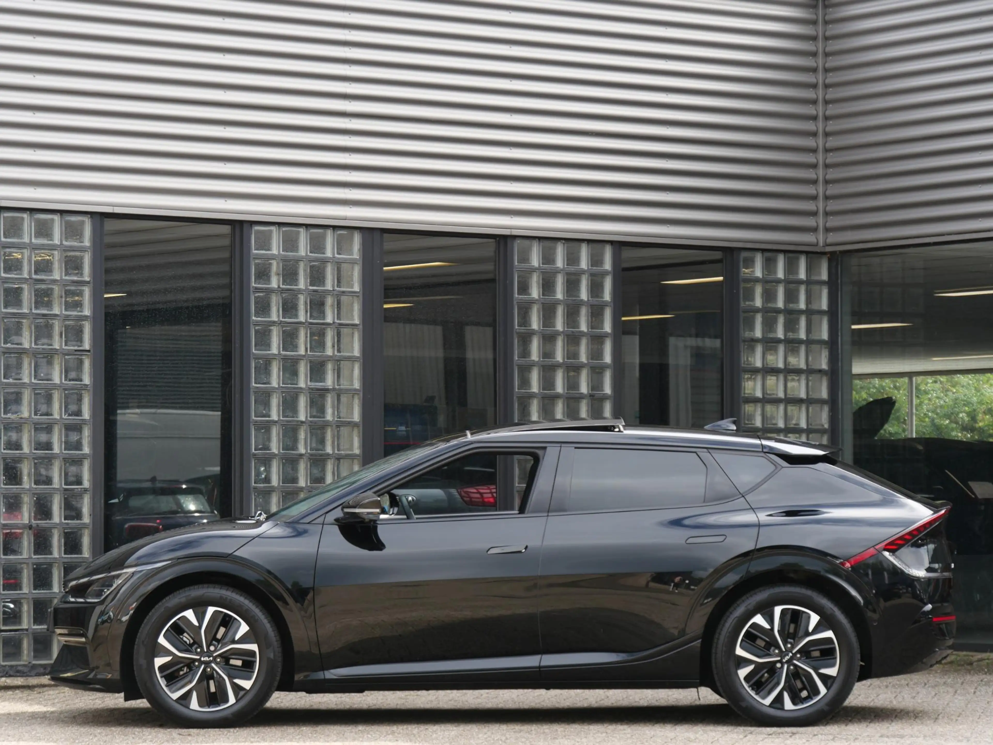 Kia EV6 77kWh GT-LINE/ SCHUIFDAK/ 360° CAMERA/ HEAD-UP/ NL — photo 3