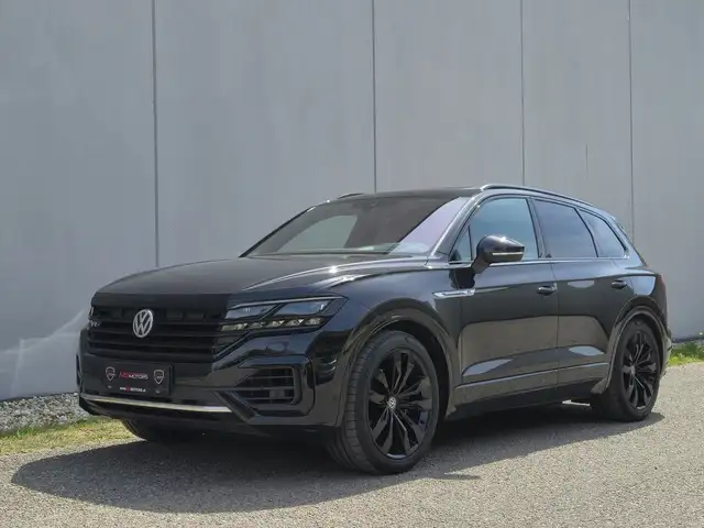 Volkswagen Touareg V6 TDI 4MOTION*R-LINE*LUFT*PANO*HEAD UP*ALLRADLENK