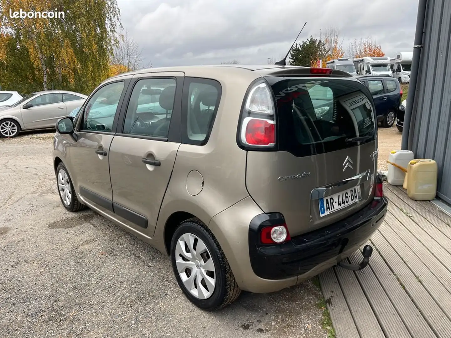 Citroen C3 Picasso 1.6 hdi 90ch confort Beige - 2