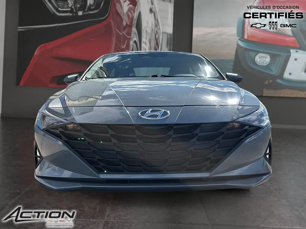 Hyundai ELANTRA снимка Hyundai ELANTRA