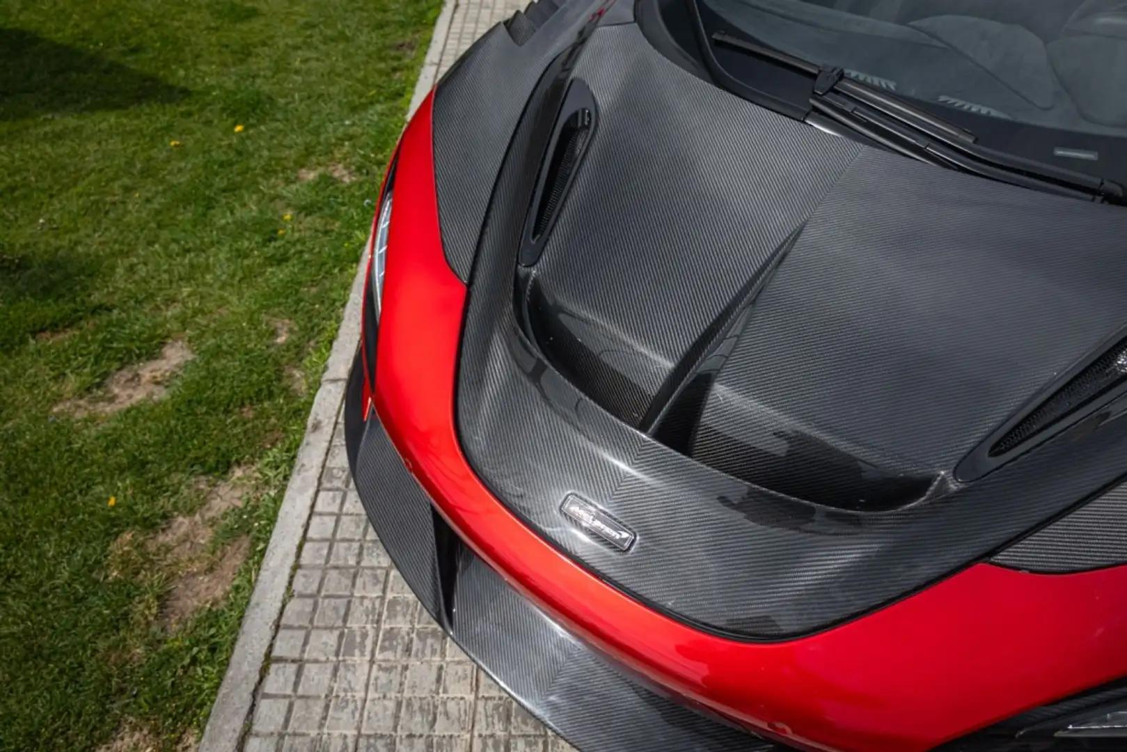 McLaren 720S Gris - 2