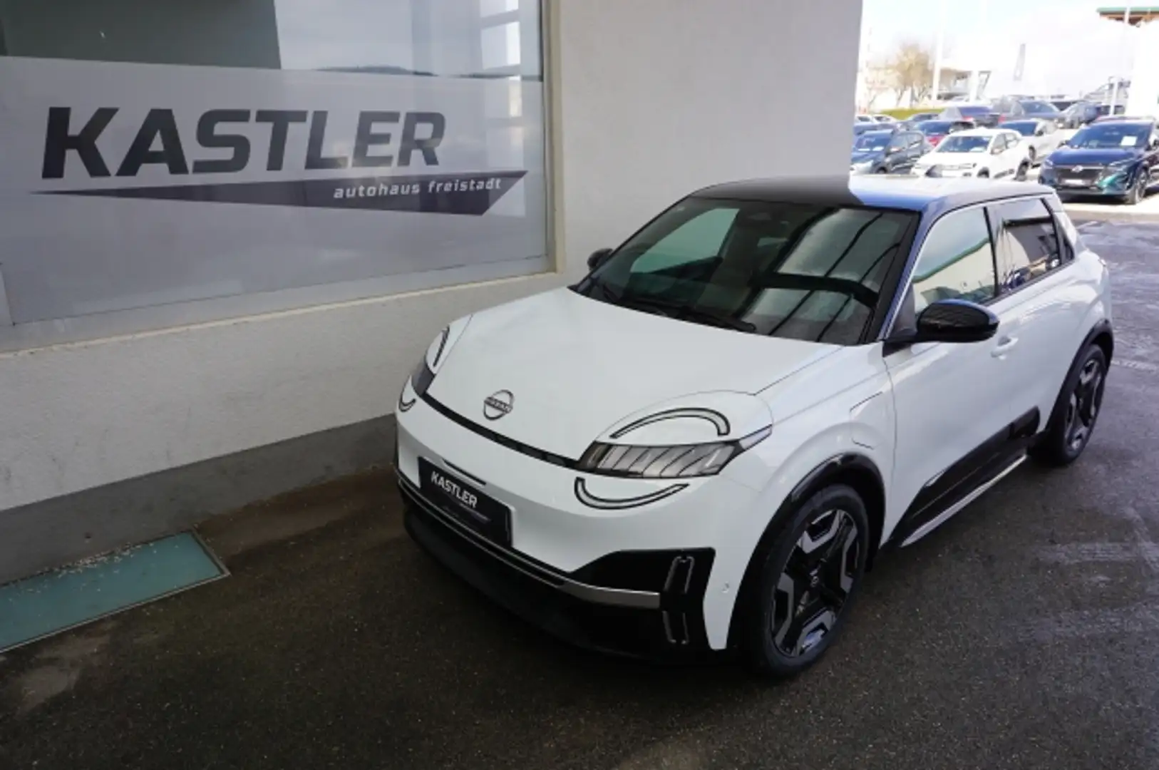 Nissan Micra Micra Evolve 52kWh Elektro  *ab €28.000,- Weiß - 1