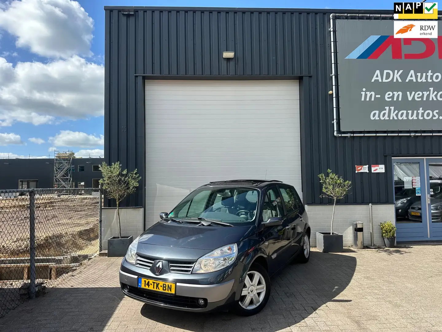 Renault Scenic 1.6-16V Dynamique Luxe AUTOMAAT/PANO/AFN TREKHAAK Grigio - 1