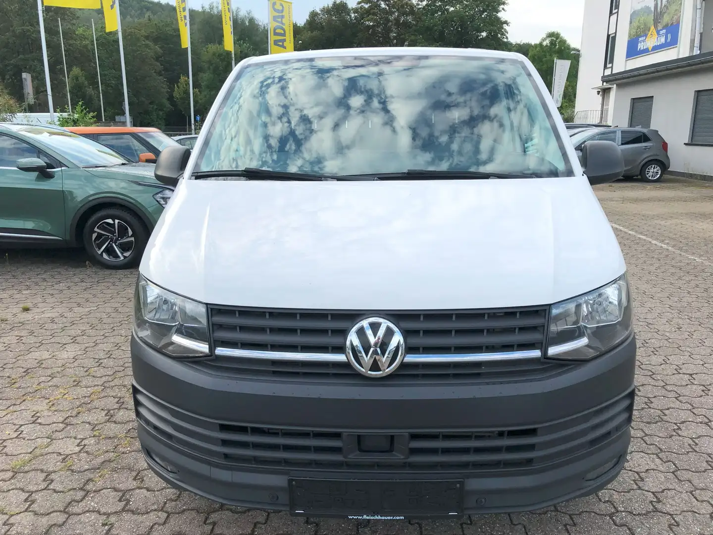 Volkswagen T6 2.0 TDI DSG Lang-Version  L2H1, EURO 6 - 1 Hand Wit - 1