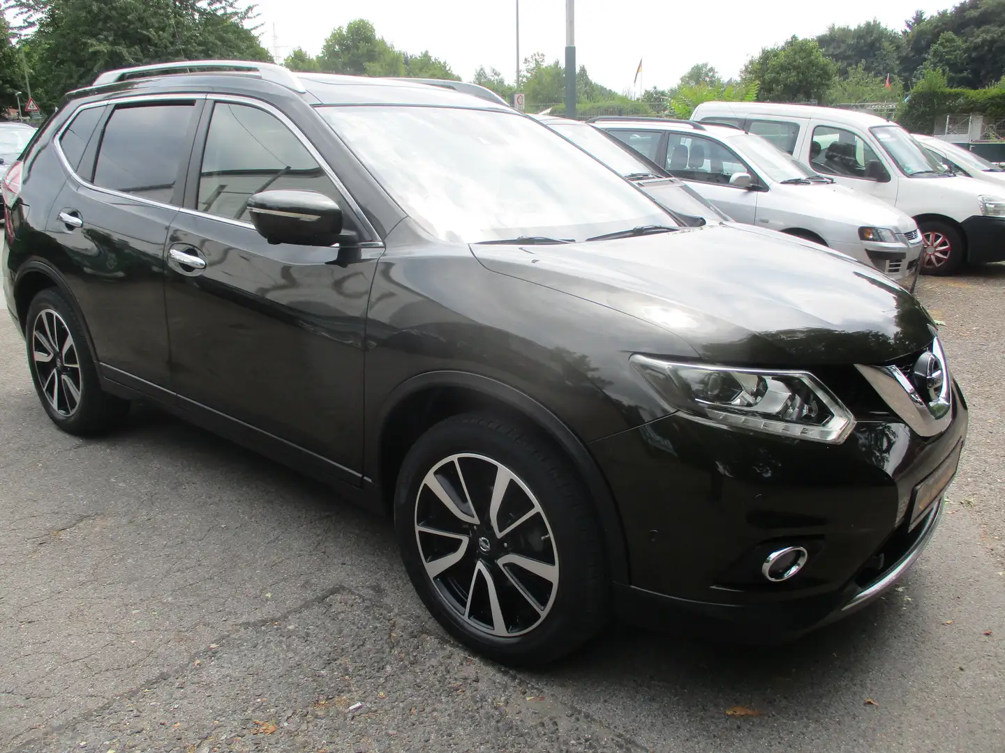 Nissan X-Trail Tekna 4x4 Grün - 2